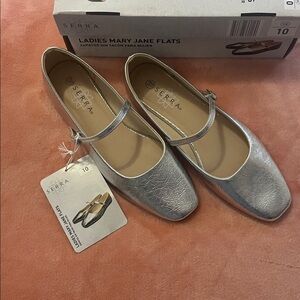 Serra Metallic Silver Mary Jane Shoes